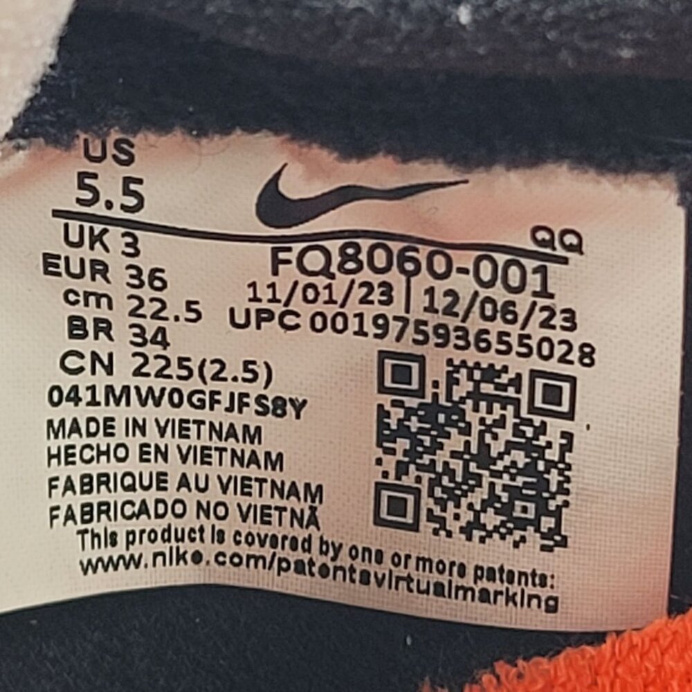 Nike Blazer Low '77 Vintage Women's Black Suede Shoes FQ8060-001 US Size 5.5 - Picture 8 of 8